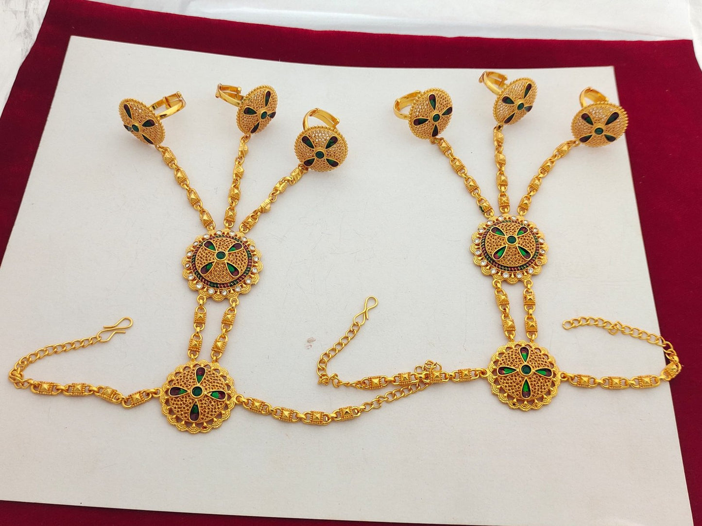 Hathful/Hathpanja 332